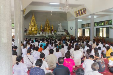 Tayland insanlar yıllık hak verme törenle katılmak 