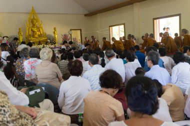 Tayland insanlar yıllık hak verme törenle katılmak 