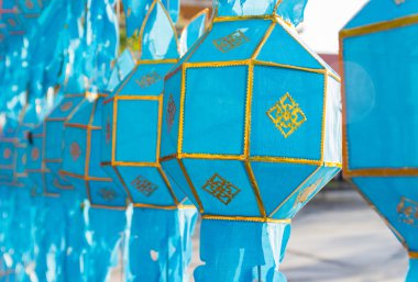 Tayland geleneksel dekorasyon mavi kağıt fener 