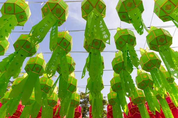Tailandia tradicional linterna de papel de decoración —  Fotos de Stock