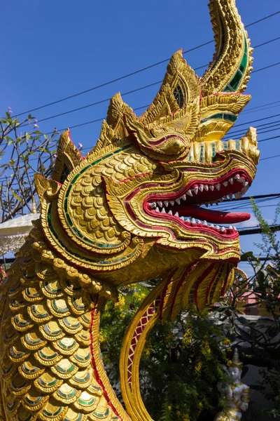 Golden naga snake statue — Stock Photo, Image