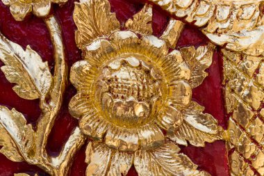 Tayland geleneksel lotus heykel temple'nın kapısında