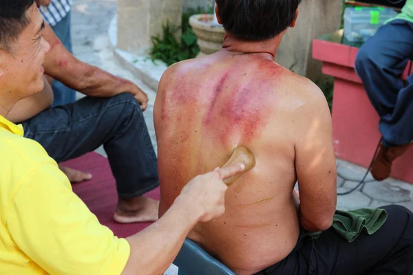 Öğretmen göstermek hangi alternatif guasa tekniği