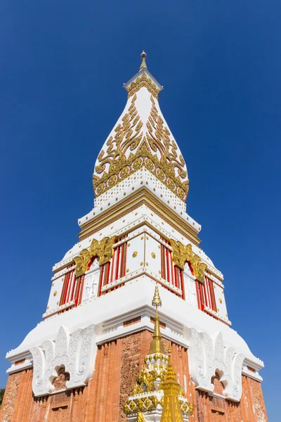 Bílá pagoda buddhistické — Stock fotografie