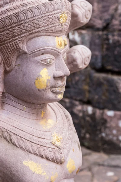 Alte Buddha-Statue im antiken Steinschloss — Stockfoto