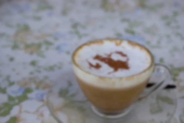 Suddiga defocused varm cappuccino för bakgrund — Stockfoto