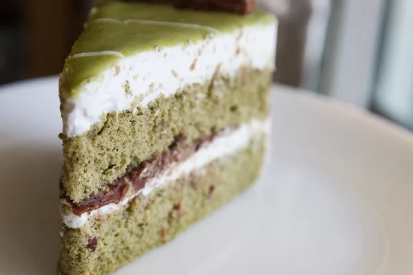 Grüntee-Kuchen mit roter Bohnenpaste — Stockfoto