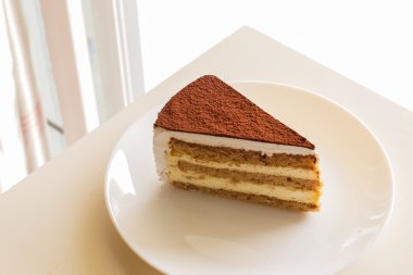kakao tozu ile tepesi tiramisu