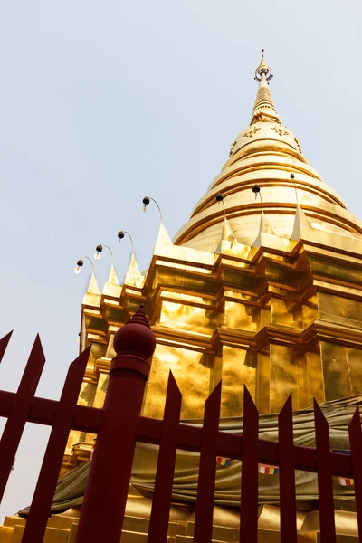 Gouden boeddhistische Pagode — Stockfoto