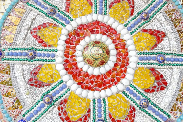 The colorful broken tile, bead, bowl and stone decorating on tem — Stock Photo, Image