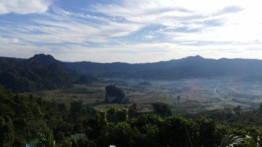 Tayland dağ manzarası