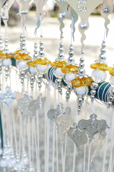 Decoración de cuentas en plata Hoja de Bodhi en templo budista — Foto de Stock