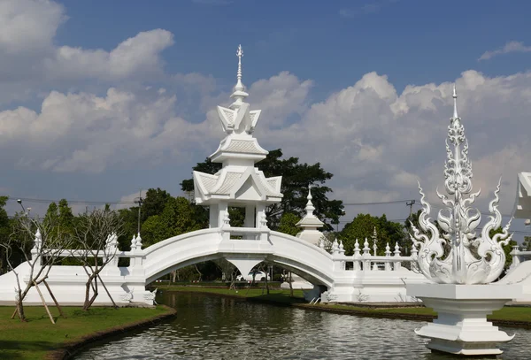 White gazebo on the bridge across the pond — Stock Photo, Image