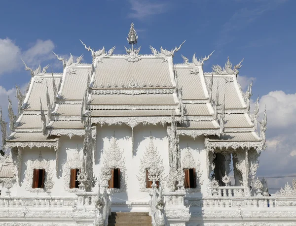 Art and sculpture design of white temple in Thailand — Stock Photo, Image