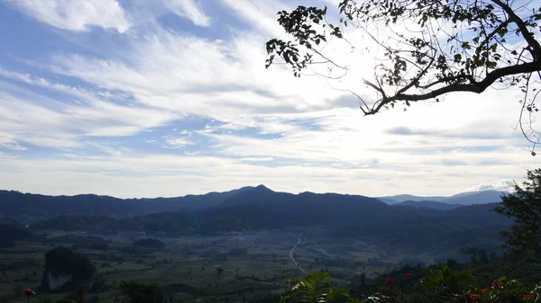 Vista da montanha na Tailândia — Fotografia de Stock