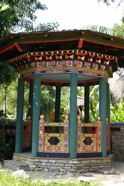 The design of Bhutan architecture in the garden — Stock Photo, Image