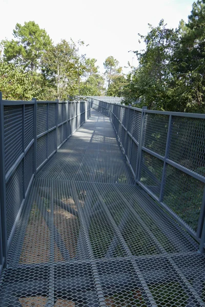 Gray metal walkway in the park — Stock Photo, Image