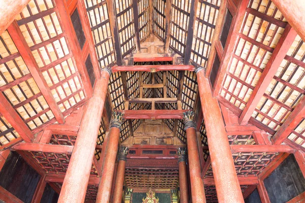 Buddhismen tempel ceilling — Stockfoto