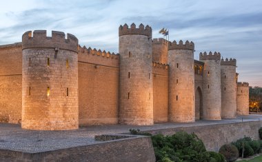 aljaferia Sarayı: Zaragoza, İspanya