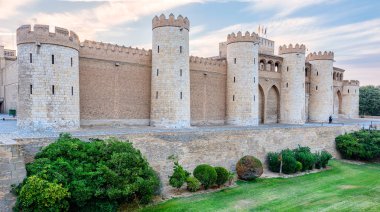 aljaferia Sarayı: Zaragoza, İspanya