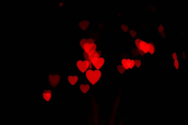 Guirnalda Forma Corazón Rojo Brilla Sobre Fondo Negro Concepto Iluminación — Foto de Stock