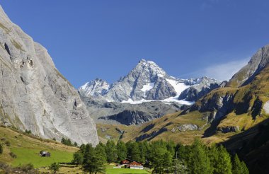 Güneyden görülen Grossglockner dağ