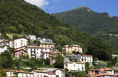 Güzellikler Cernobbio şehrin, shore Como Gölü