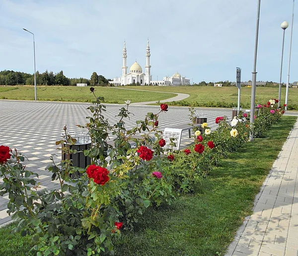 Staden Bolgar Tatarstan Ryssland Vit Moské Utsikten Från Torget Akademin — Stockfoto