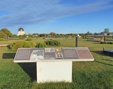 Bolgar Tataristan Şehri Rusya. Arkeopark. Bilgi standı. Tahta bina.