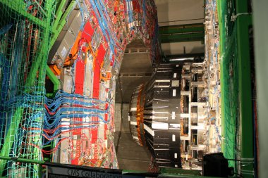 Büyük Hadron Çarpıştırıcısı CERN'de CMS dedektörü