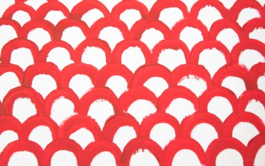 Geometrik el kırmızıyla çiziliyor. Kemerler ya da pullar. Kumaş, defter, kağıt, pankart için baskı. Beyaz arkaplanda modelle.