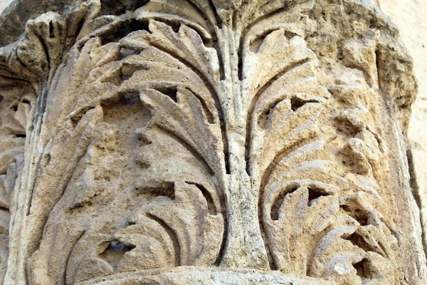 Acanto Corintio Detalle Puerta Del Arco Adriano Ciudad Romana Jerash —  Fotos de Stock