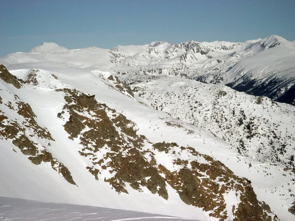 Paisaje Invierno Nieve Con Montañas Godeanu Montañas Charpatians Rumania — Foto de Stock