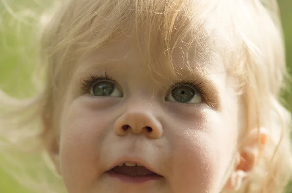 Faccia bambino di 1 anno primo piano . — Foto Stock