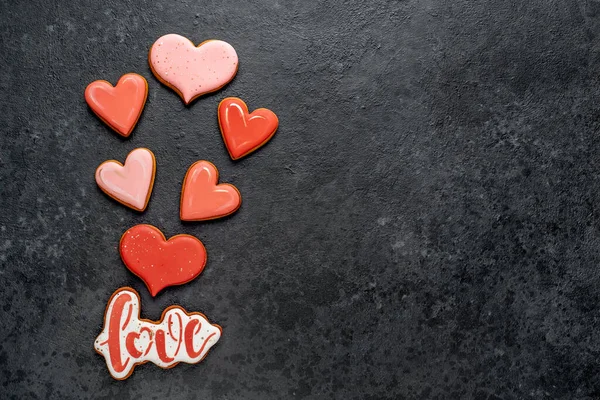 Galleta Forma Corazón Sobre Fondo Negro — Foto de Stock