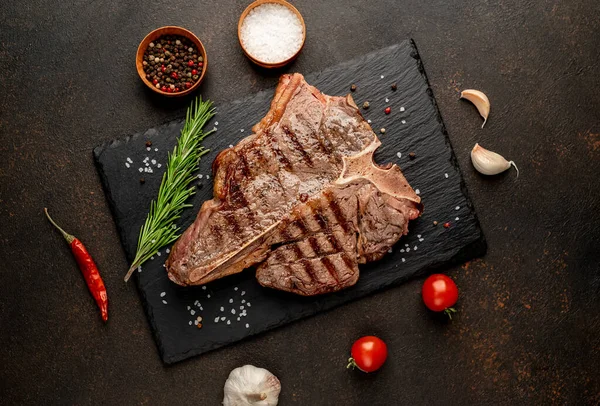 Grilled Beef Steak Spices Herbs Black Background — Stock Photo, Image