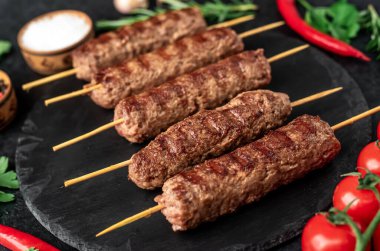 Şiş ızgara şiş kebap 