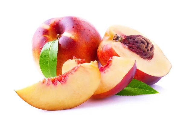 Ripe peach with leaf. — Stock Photo, Image