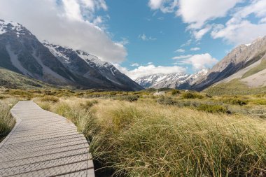 Hooker Valley Pist Panoramik Manzarası. Yeni Zelanda seyahat hedefi.