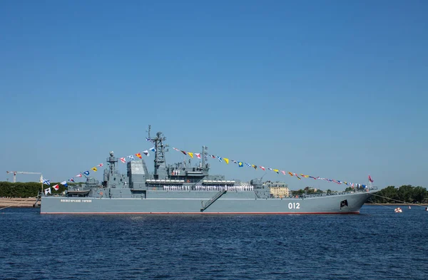 Petreburg Russia Juli 2021 Een Militair Metalen Grijs Schip Tijdens — Stockfoto