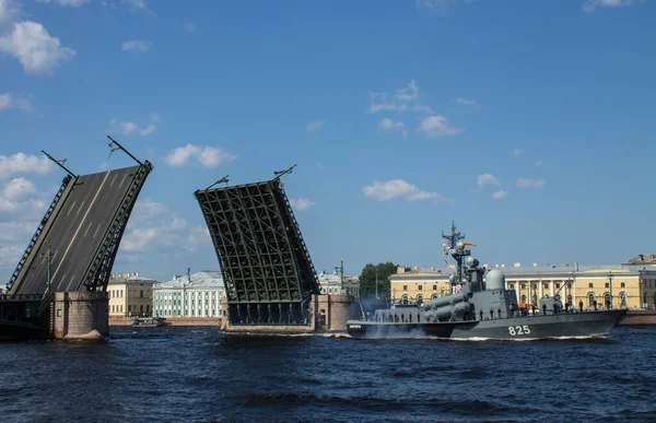 Petersburg Russia July 2021 Rehearsal Parade Day Navy Warship Sails — Stock Photo, Image