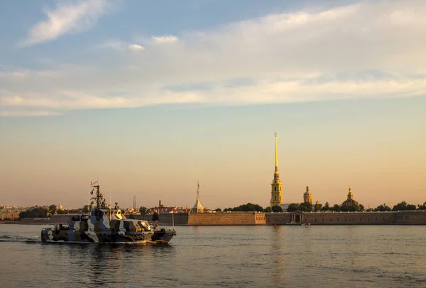 Sankt Petersburg Ryssland Juli 2021 Repetition Paraden Nevafloden Tidigt Morgonen — Stockfoto