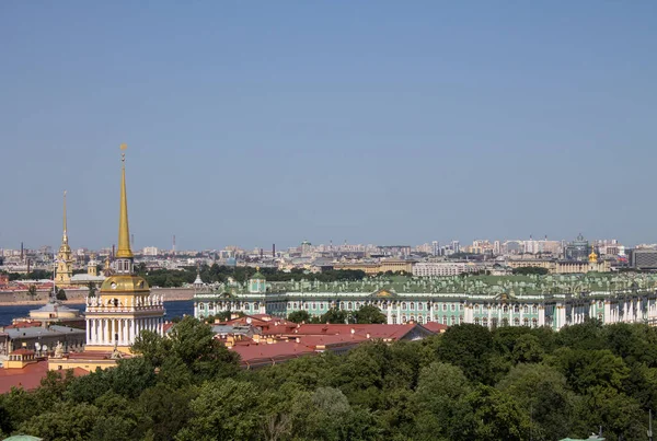 Panoramiczny Widok Góry Historycznej Części Miasta Wieży Budynku Admiralicji Błękitnego — Zdjęcie stockowe