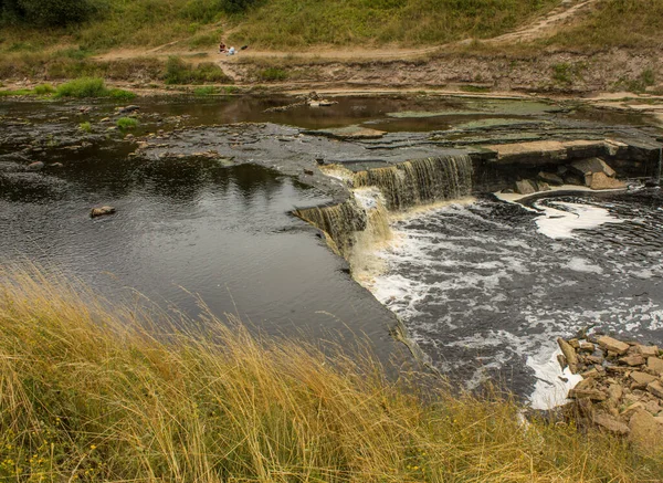 Hermosa Cascada Sablinsky Río Tosna Región Leningrado Rusia Día Nublado — Foto de Stock