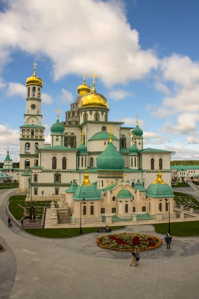 Famous Architectural Ensemble White Stone Churches Golden Domes New Jerusalem — Stock Photo, Image