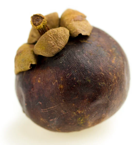 Whole dried purple mangosteen — Stock Photo, Image