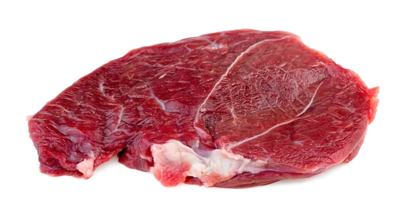 Bife de cordeiro de carne vermelha isolado contra branco — Fotografia de Stock