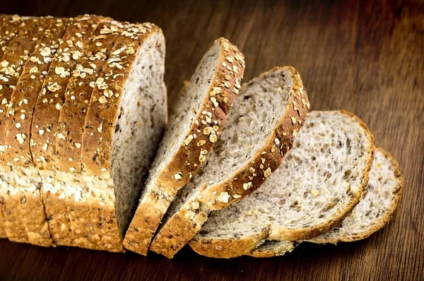 Macro closeup de multi-grão pão de trigo integral — Fotografia de Stock