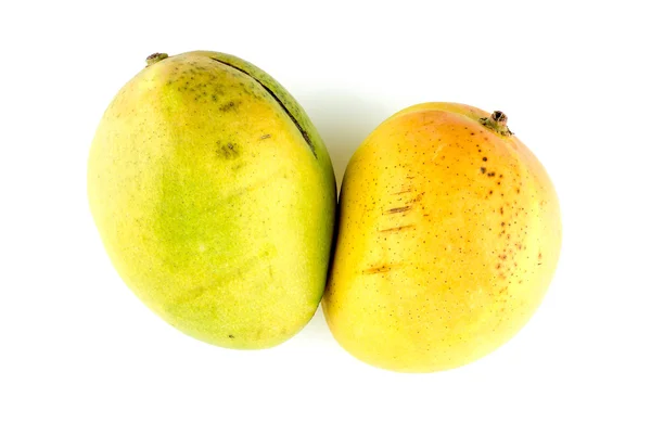 Luchtfoto van twee verse, biologische mango 's — Stockfoto