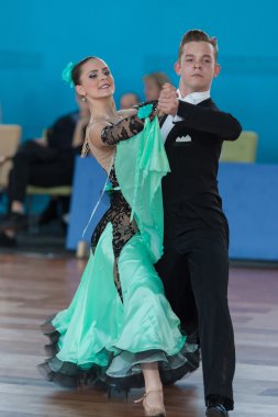 Zelenskiy Ivan ve Lantuhova, IDSA Şampiyonası Kinezis Yıldız Kupası 'nda Anna Gençlik 2 Standart Programını sahneledi 